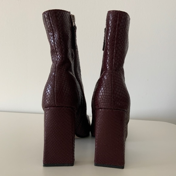 Top shop faux- snakeskin heeled booties - Picture 4 of 5